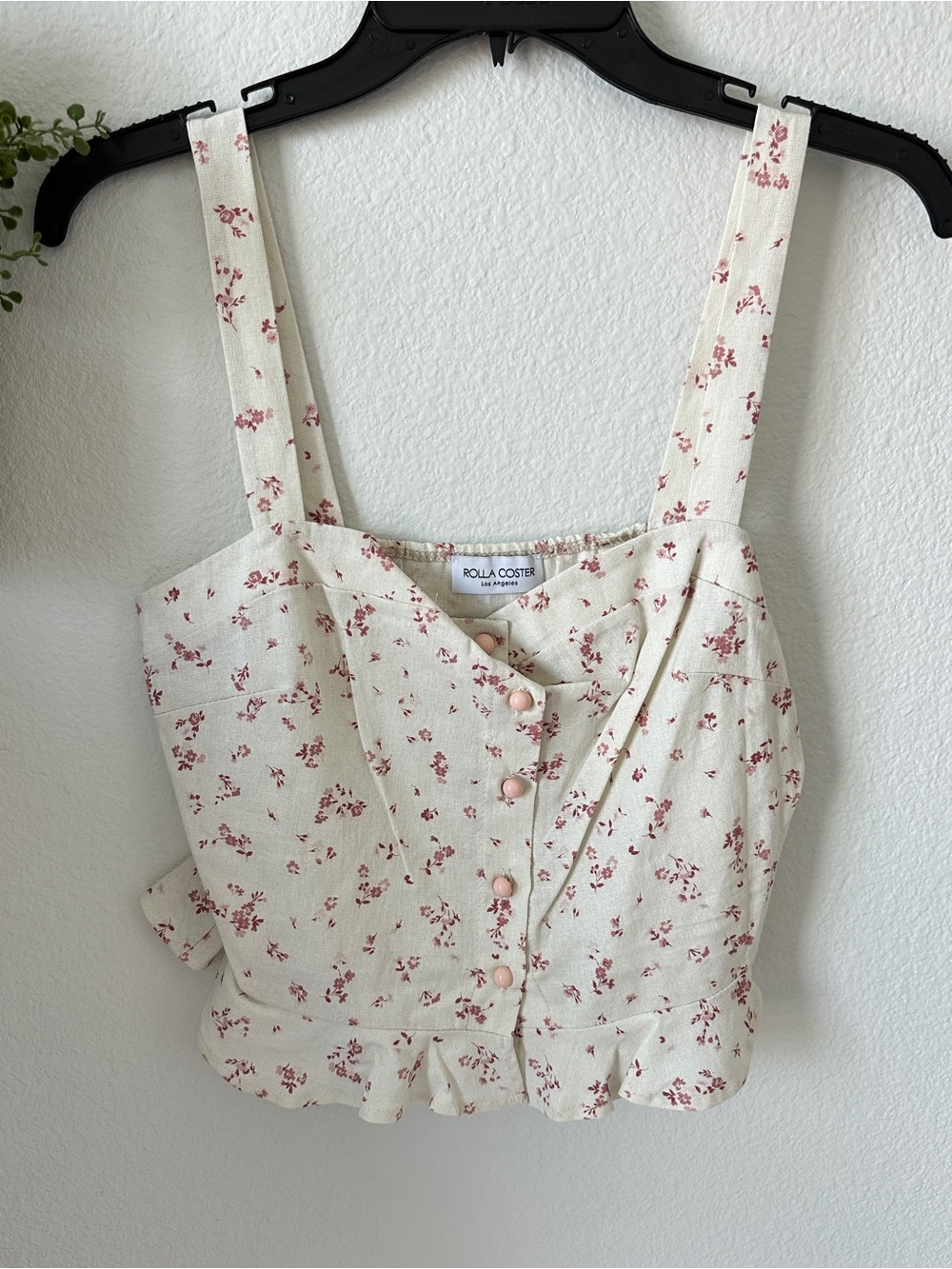 Cream Floral Button-Front Crop Tank